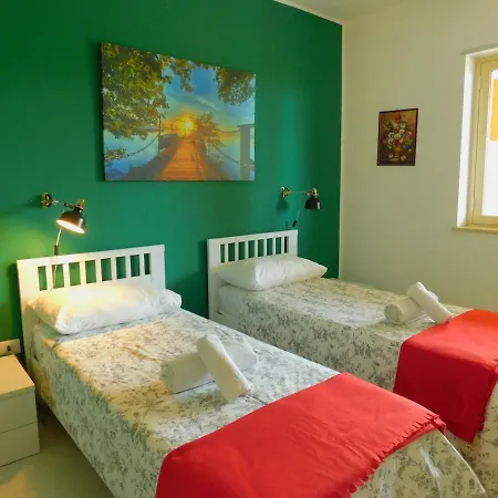 Casa Dalhberg Stylish 2 Bed With Large Terrace *