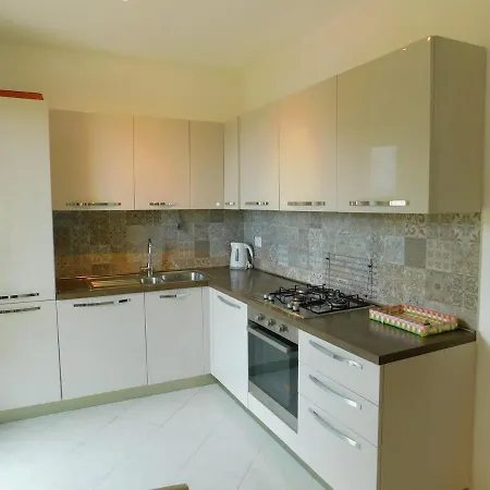 Casa Dalhberg Stylish 2 Bed With Large Terrace